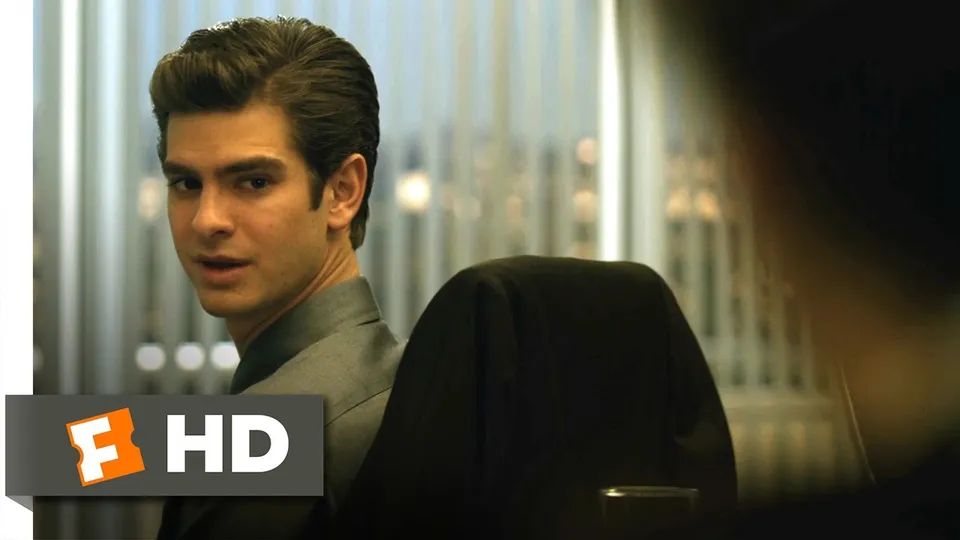 Сцена из фильма на YouTube: “The Social Network (2010) - I Was Your Only Friend Scene”